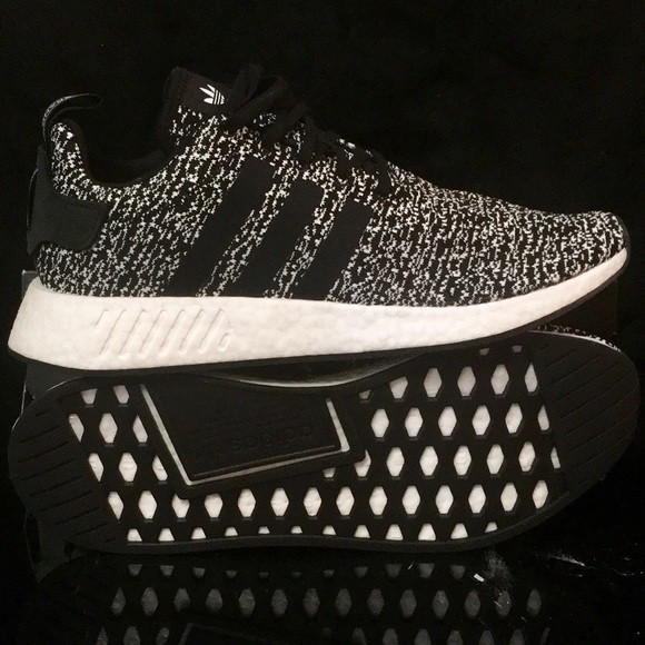 Adidas NMD R2 Oreo B22631 NEW in Box Men’s Size 13 - Picture 3 of 8